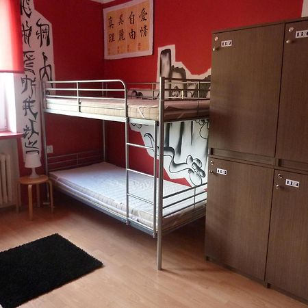 Jasna Hostelik Self Check-In Varsavia Esterno foto